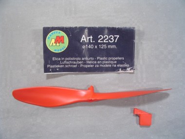 2237/MANTUA/Hélice en plastique 